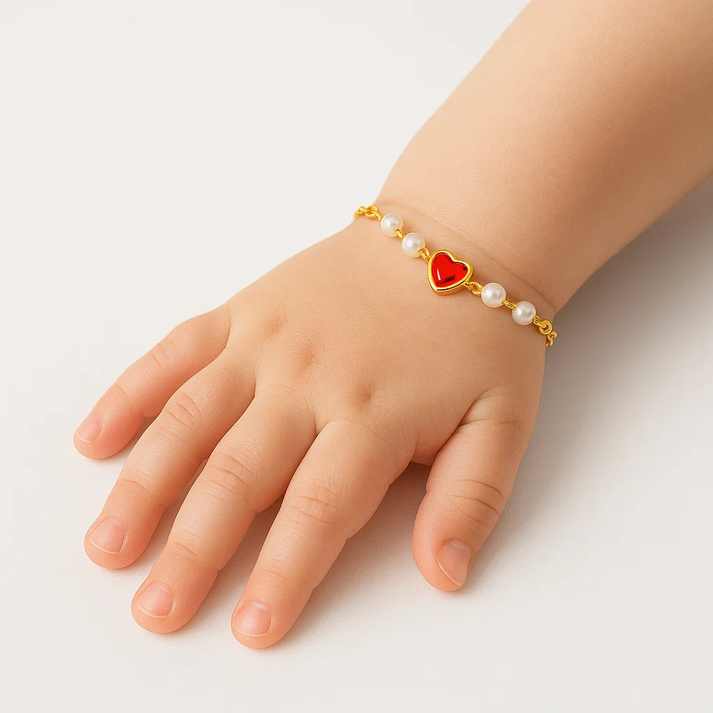 Amor de Mãe – Pulseira com Pérolas e Coração Dourado